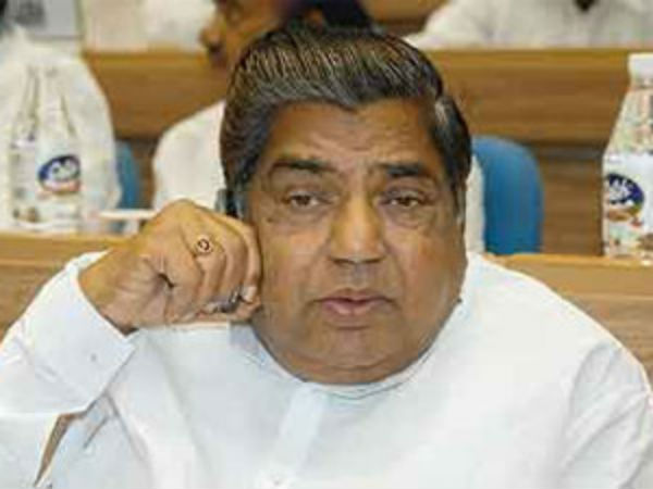 ಪಕ್ಷಗಳ ಬಲಾಬಲ 2004 
