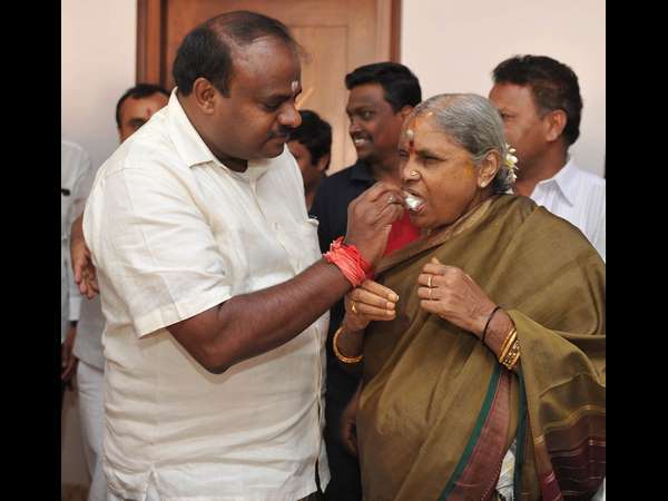 ಎಚ್ಡಿಕೆ ಸಾಧನೆಗಳು ಯೋಜನೆಗಳು-1