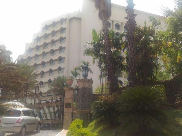 ಸಭೆಗಳ ಮೇಲೆ ಸಭೆ ನಡೆಸಿದ ನಾಯಕರು