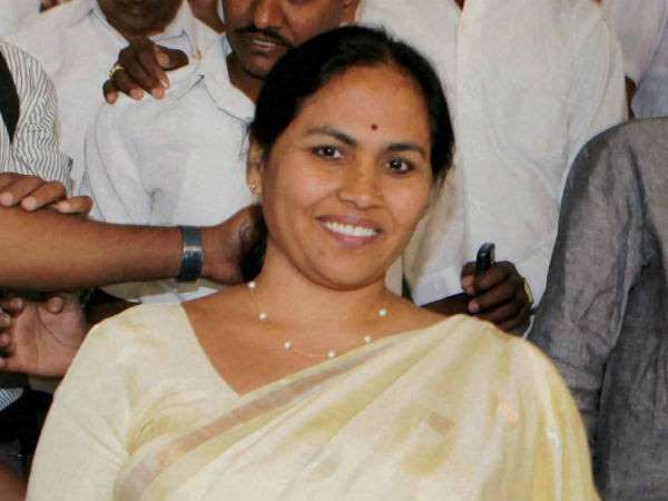 ಟಿಕೆಟ್ ನೀಡಿದ ಉದಾಹರಣೆ ಇಲ್ಲ 