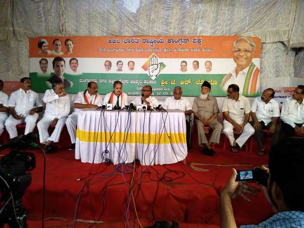 ಸಿಎಂ ಅಹಂಕಾರ ಬಿಟ್ಟರೆ ಉಳಿತಾರೆ, ಇಲ್ಲಾಂದ್ರೆ ಸೋಲುತ್ತಾರೆ 