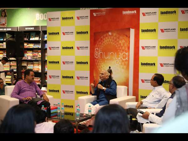 ಪುಸ್ತಕ ಮಳಿಗೆಗಳಲ್ಲಿ ಲಭ್ಯವಿದೆ ಪುಸ್ತಕ ಮಳಿಗೆಗಳಲ್ಲಿ ಲಭ್ಯವಿದೆ