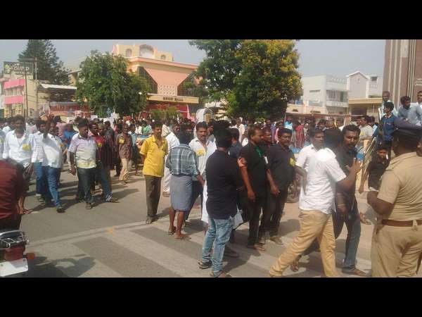 ಜಿಲ್ಲಾಧಿಕಾರಿ ಕಚೇರಿಗೆ ಬೆಂಕಿ