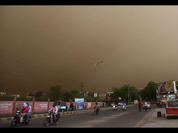 Thunderstorm may contineu for 3 more days says Meteorological Department