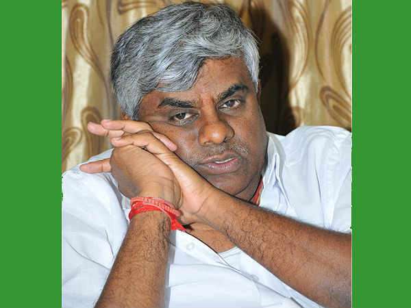 ಪ್ರಮುಖ ಮಂತ್ರಿ ಎಚ್‌ಡಿ ರೇವಣ್ಣ ಓದಿರುವುದೆಷ್ಟು?
