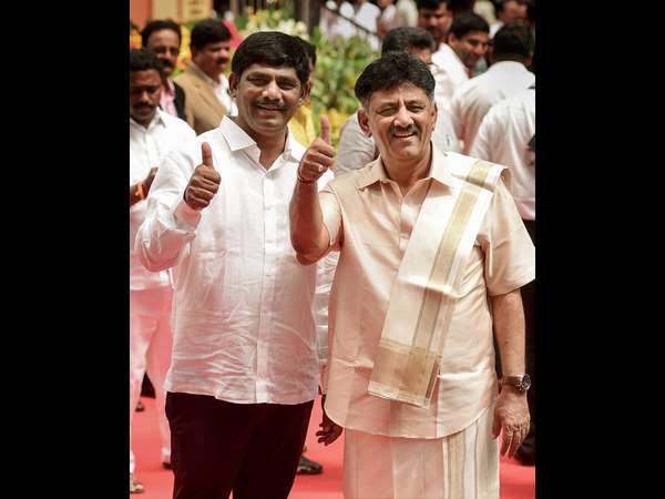 ಡಿಕೆಶಿ ಮೌನದ ಅರ್ಥವೇನು?