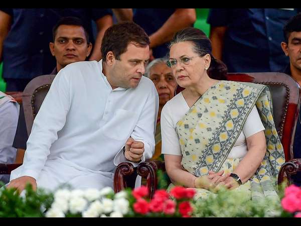 ಹೈಕಮಾಂಡ್ ತಲೆಹಾಕದಿರುವುದೇಕೆ?