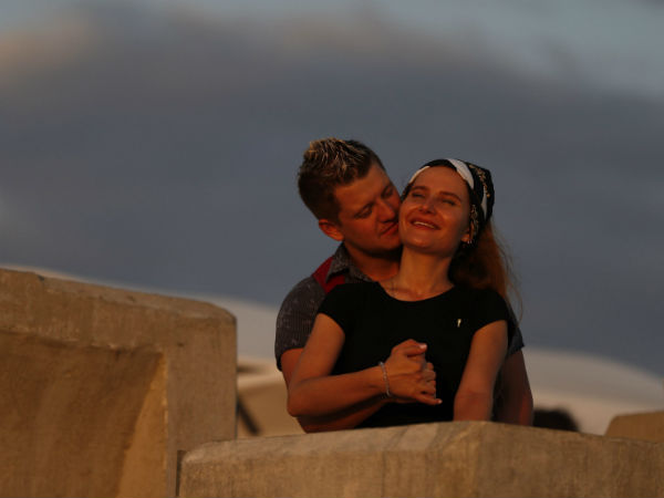 ಬ್ಲ್ಯಾಕ್‌ ಸೀ ತಟದಲ್ಲಿ ಕಪಲ್‌ ರೊಮ್ಯಾನ್ಸ್‌ 