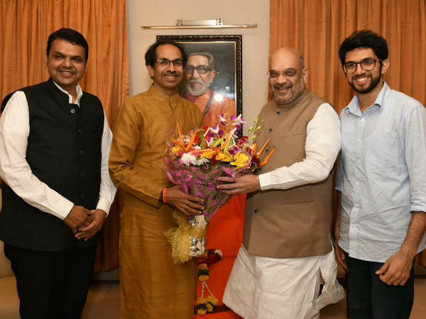 Amit Shah meets Uddhav Thackeray