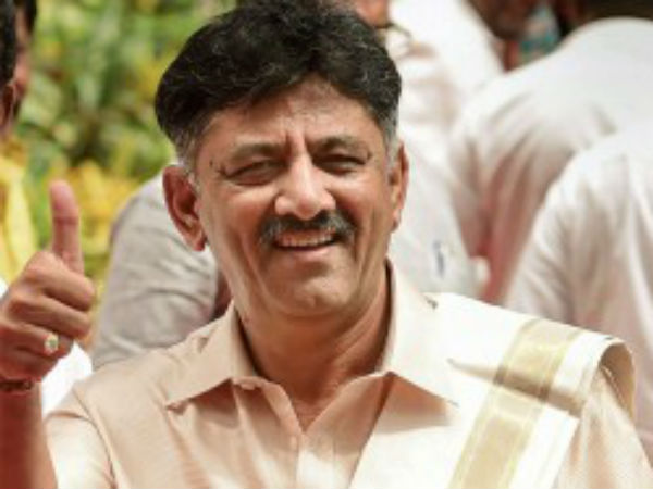 ಸೂಕ್ತ ಸಮಯದಲ್ಲಿ ಎಲ್ಲವನ್ನೂ ಬಹಿರಂಗ ಪಡಿಸುತ್ತೇನೆ ಸೂಕ್ತ ಸಮಯದಲ್ಲಿ ಎಲ್ಲವನ್ನೂ ಬಹಿರಂಗ ಪಡಿಸುತ್ತೇನೆ