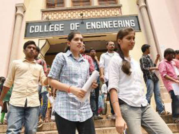 CM holds meeting with private college management