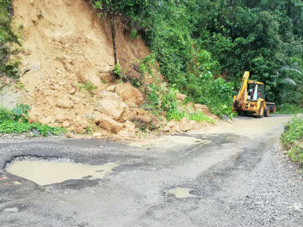 ಸಂಚಾರ ಮಾರ್ಗ ಬದಲಾವಣೆ