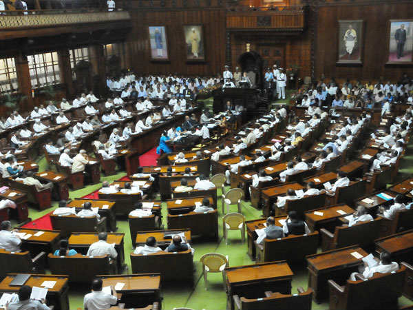 ವಿಧಾನಸಭೆಯ ಉಪಸಭಾಪತಿ ಸ್ಥಾನಕ್ಕೆ ವಿಶ್ವನಾಥ್ 