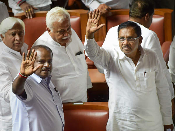 ಎಲ್ಲರೂ ಶಕ್ತಿ ತುಂಬುವ ಕೆಲಸ ಮಾಡಬೇಕು