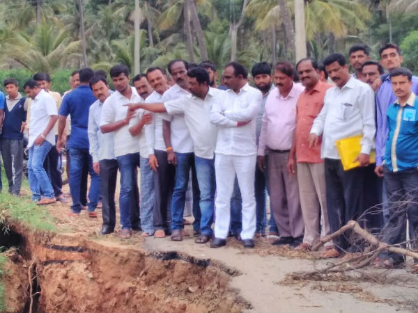 Kanva River bridge has collapsed, more than 25 villages have been disconnected