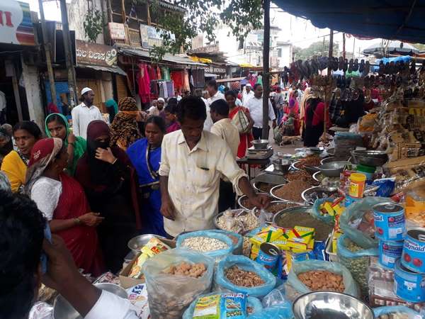 ವಿಶೇಷ ಖಾದ್ಯಗಳು ವಿಶೇಷ ಖಾದ್ಯಗಳು