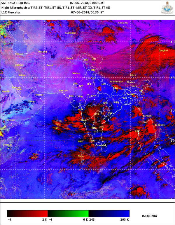 Monsoon updates: Heavy rains expected in coastal Karnataka, Konkan-Goa and Mumbai Monsoon updates: Heavy rains expected in coastal Karnataka, Konkan-Goa and Mumbai