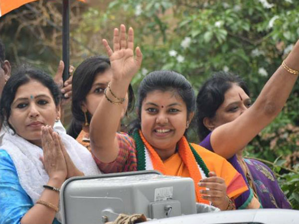 Jayanagar: Last 7 rounds makes congressmen to sit on the edge of the seat Jayanagar: Last 7 rounds makes congressmen to sit on the edge of the seat