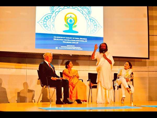Ravi Shankar leads Yoga session at European Parliament Ravi Shankar leads Yoga session at European Parliament