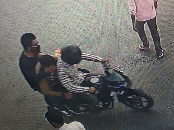 Shujaat Bukhari murder case: Kashmiri police releases pictures of killers Shujaat Bukhari murder case: Kashmiri police releases pictures of killers