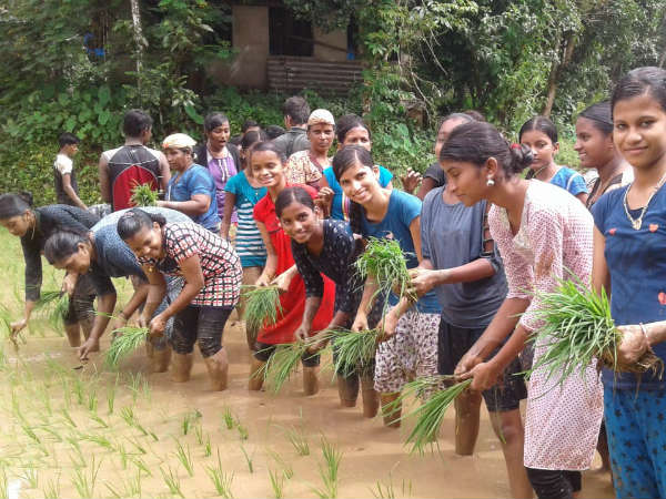  ರಾಜ್ಯದಲ್ಲಿ ಮಾದರಿ ಶಾಲೆ 