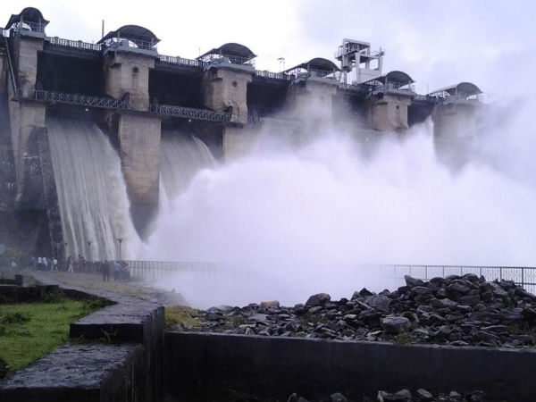 ಕಾವೇರಿ ತುಂಬಿ ಹರಿಯುತ್ತಿದ್ದಾಳೆ