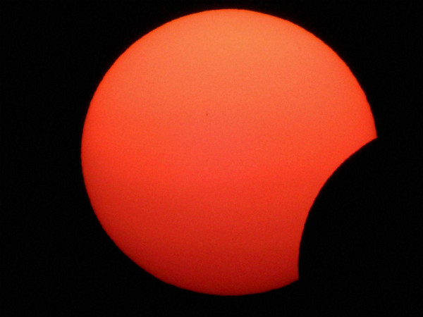 ಎಷ್ಟು ಗಂಟೆಗೆ ಗ್ರಹಣ?