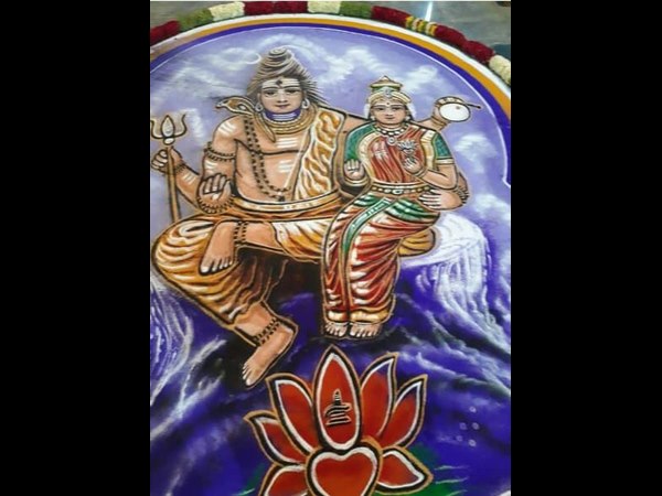 Yeddyurappa has conducted Yaga in Kuthyar Anegundi Mutt 