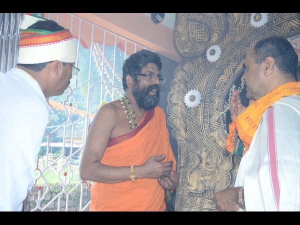 ಸ್ವಾಮೀಜಿಗೆ ಜೀವಭಯವಿತ್ತು ಎಂಬ ಹೇಳಿಕೆ ನೀಡಿದ ವಕೀಲರು