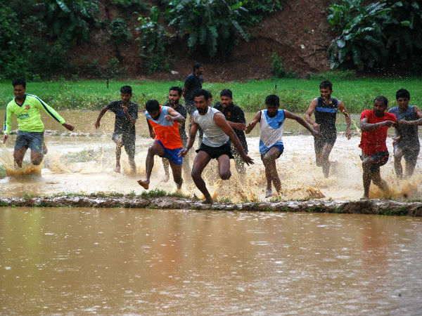 ಸಂಭ್ರಮಕ್ಕೆ ಸಾಕ್ಷಿಯಾದ ಗಣ್ಯರು
