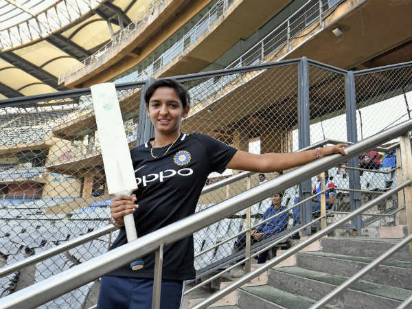 Punjab withdraws Harmanpreets DSP rank