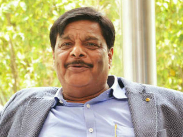 ಅಚ್ಚರಿ ಮೂಡಿಸಿದ ಗೈರು ಹಾಜರಿ ಅಚ್ಚರಿ ಮೂಡಿಸಿದ ಗೈರು ಹಾಜರಿ