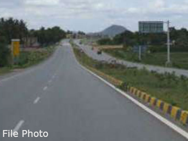 ಹಾಸನ ಬೈಪಾಸ್ ಮಾರ್ಗದಲ್ಲಿ ಸಂಚಾರ ದಟ್ಟಣೆ 
