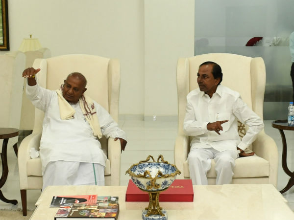 ಪರಸ್ಪರ ಶುಭಾಶಯವ ವಿನಿಮಯ ಪರಸ್ಪರ ಶುಭಾಶಯವ ವಿನಿಮಯ