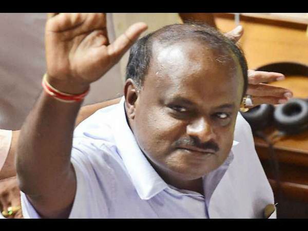 ಮೊದಲ ಬಜೆಟ್‌ನಲ್ಲಿ ರೈತರ ಹೊರೆ ಇಳಿಸಿದ ಸಿಎಂ