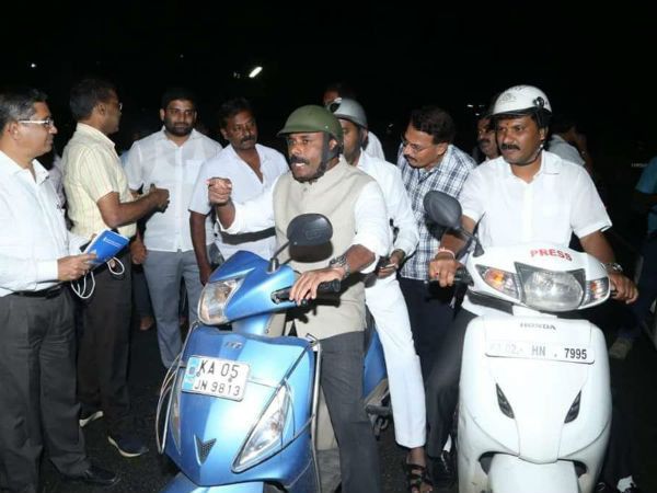 Bengaluru mayor Sampat Raj fine contractors for making bad roads 