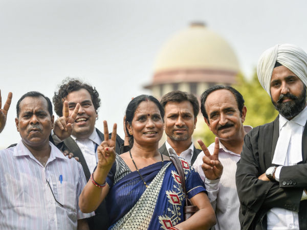 ಕ್ಯೂರೆಟೀವ್ ಅರ್ಜಿ