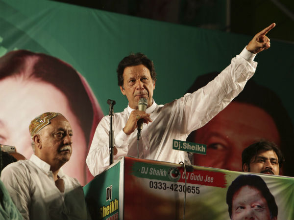 ಇಮ್ರಾನ್ ಖಾನ್‌ಗೆ ಸೇನೆ ಬೆಂಬಲ