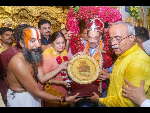 ಬಿಜೆಪಿ ರಾಷ್ಟ್ರೀಯ ಅಧ್ಯಕ್ಷ ಅಮಿತ್‌ ಶಾ ಜಗನ್ನಾಥ ದೇವಾಲಯಕ್ಕೆ ಭೇಟಿ 