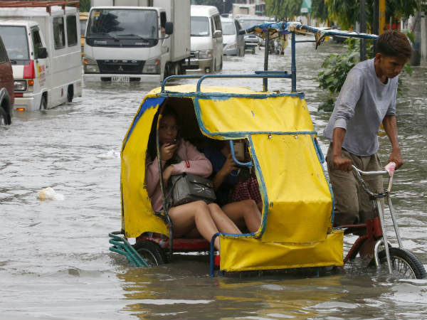 ಅಯ್ಯೋ ಅದೆಷ್ಟು ಮಳೆ, ಈ ಸೈಕಲ್ಲೇ ಗತಿ 
