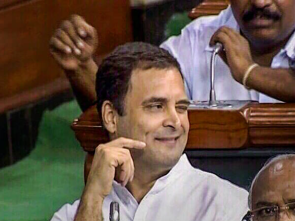 ಕಣ್ಣಲ್ಲಿ ಕಣ್ಣಿಟ್ಟು ನೋಡಲು ಸಾಧ್ಯವಿಲ್ಲ