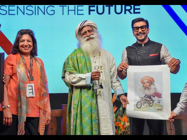 sadguru jaggi vasudev ranveer singh discussion in bengaluru iimbue