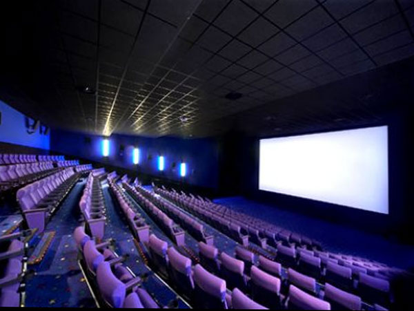 Now, people can carry home food in Maharashtra multiplexes