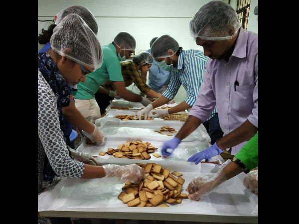 CFTRI has transported cleaned food for flood affected victims.
