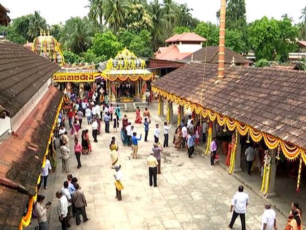 A unique flower service was held at Ambalpady Temple in Udupi.