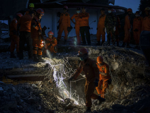 ಸೂರು ಕಳೆದುಕೊಂಡವರು