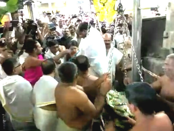 ಆಯಾ ದೇವಸ್ಥಾನಗಳಲ್ಲಿ ತುಲಾ ಭಾರ ಸೇವೆ