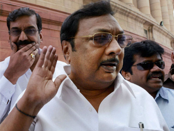 mk alagiri said true dmk followers supports him