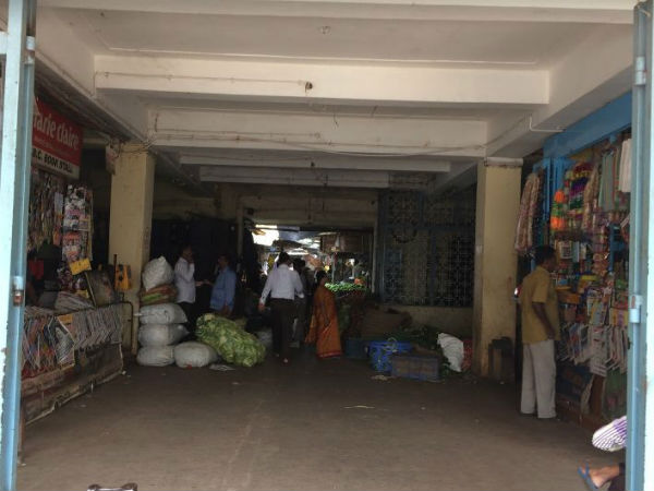 Vegetables are not coming to the Mangalore market on time
