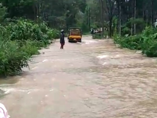 Bridges in Dakshina Kannada submerged in flood water